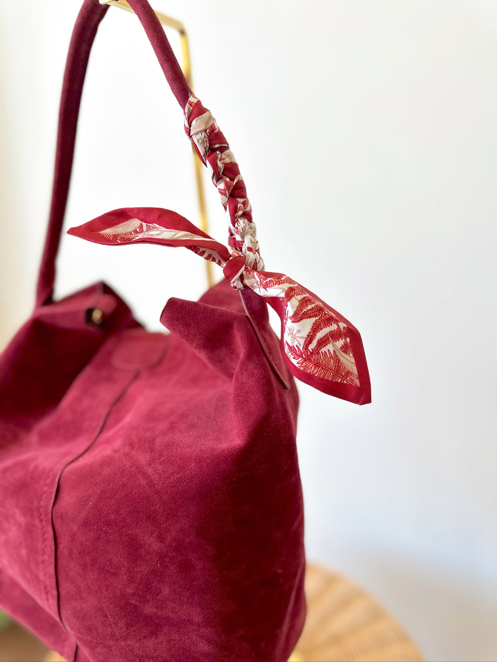 Amanda Suede Bucket Bag-Burgundy