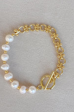 EE Pearl and Loop Bracelet