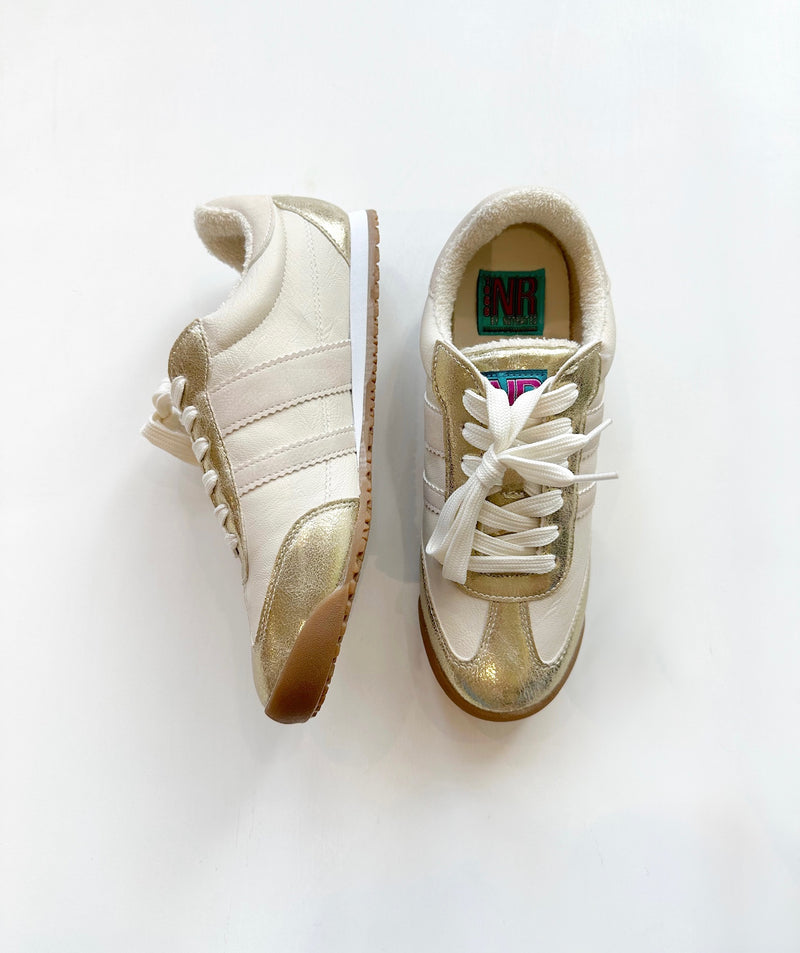 Maddie Beige Sneakers