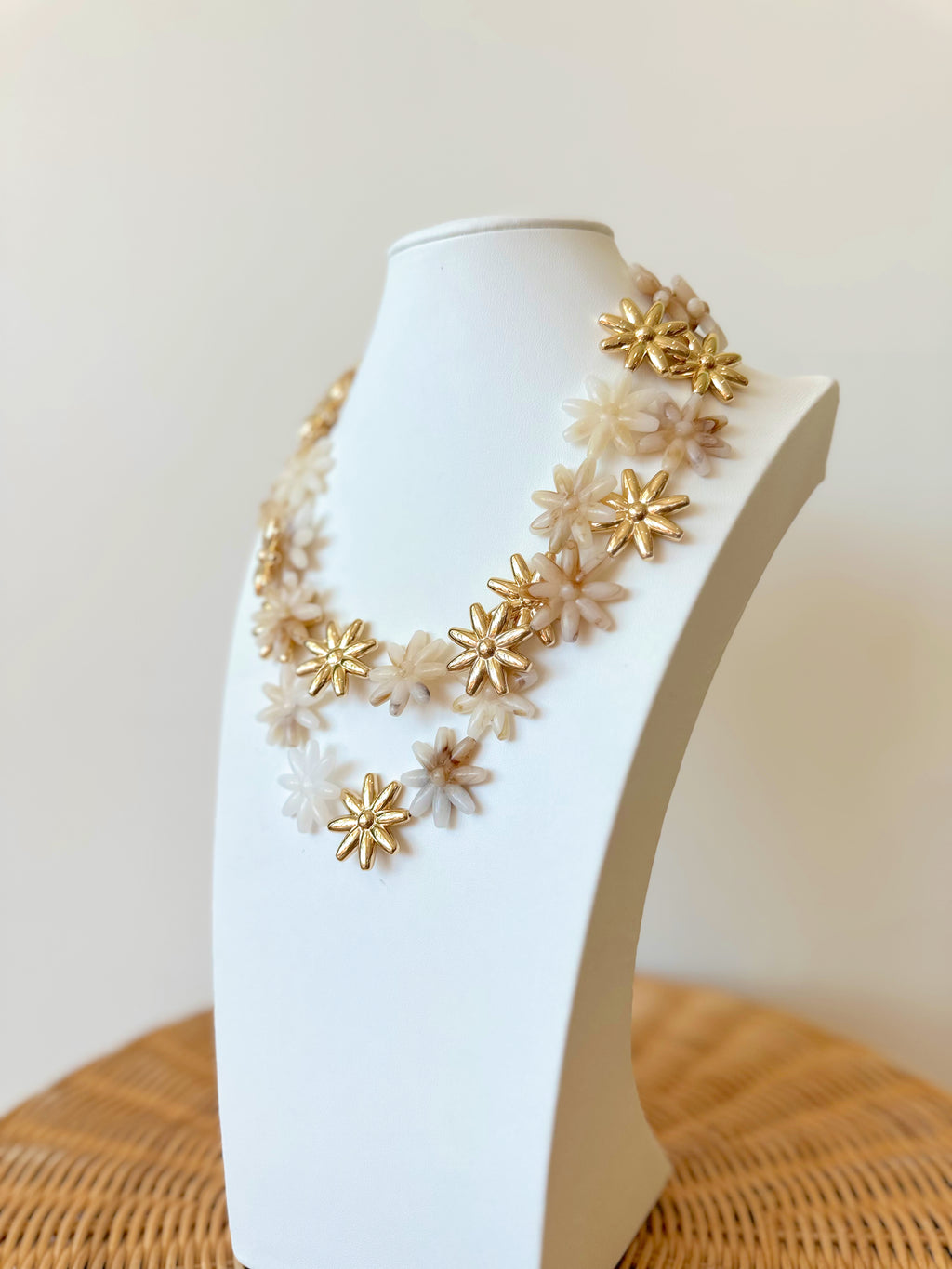 Wynn Flower Necklace