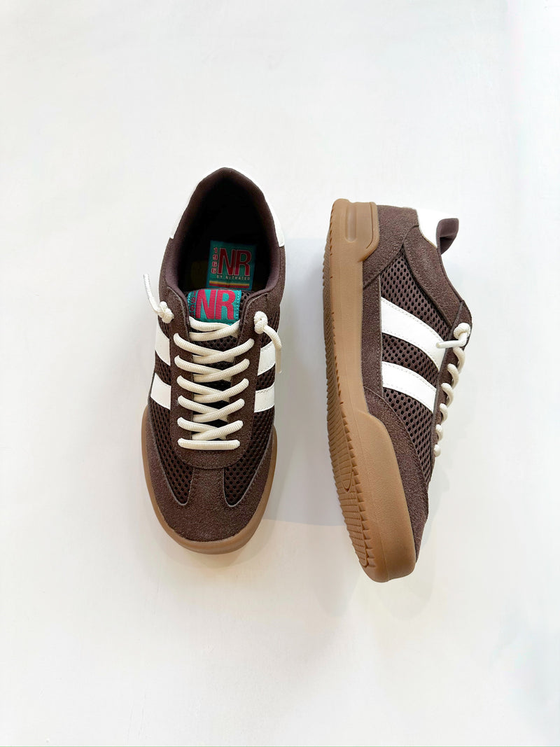 Britt Brown Sneakers