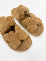 Amelia Sherpa Slipper