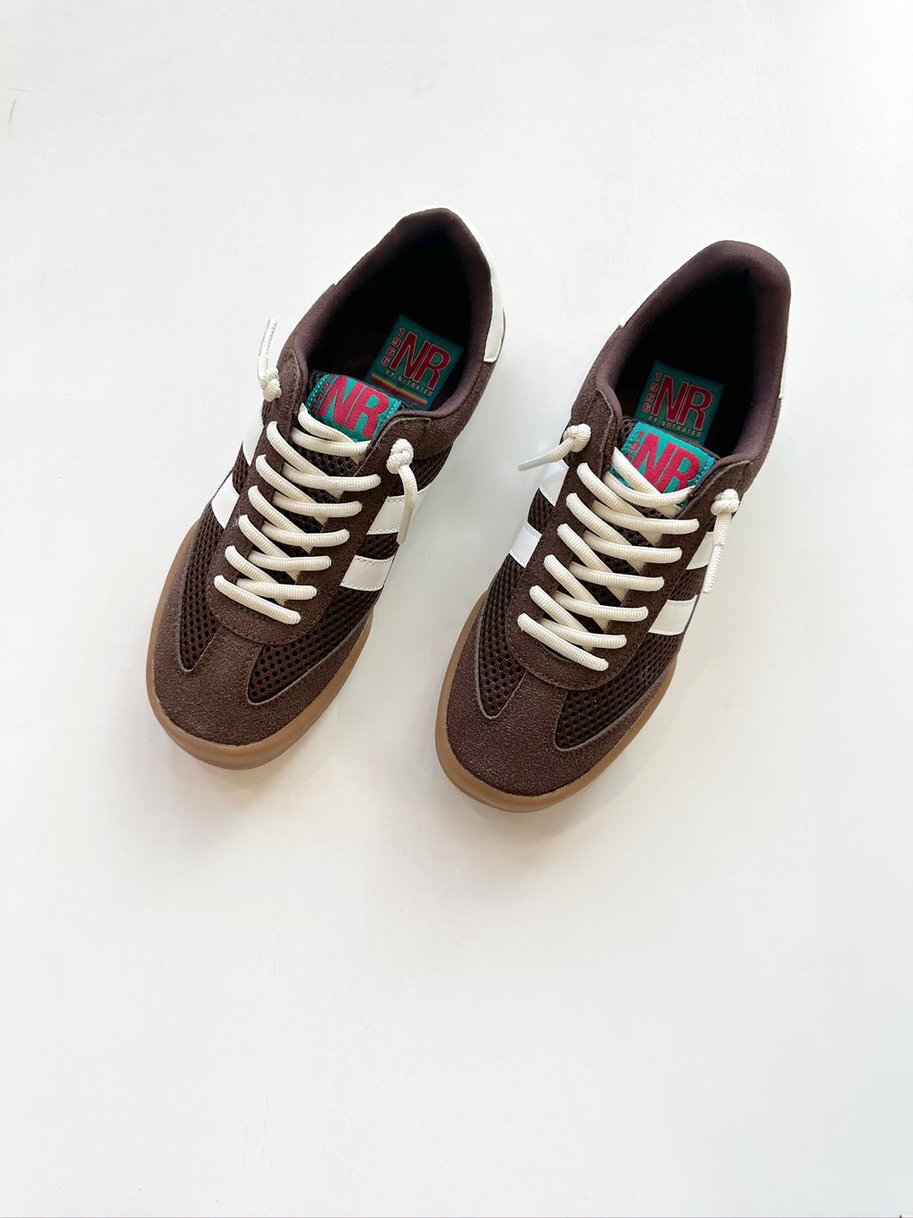 Britt Brown Sneakers