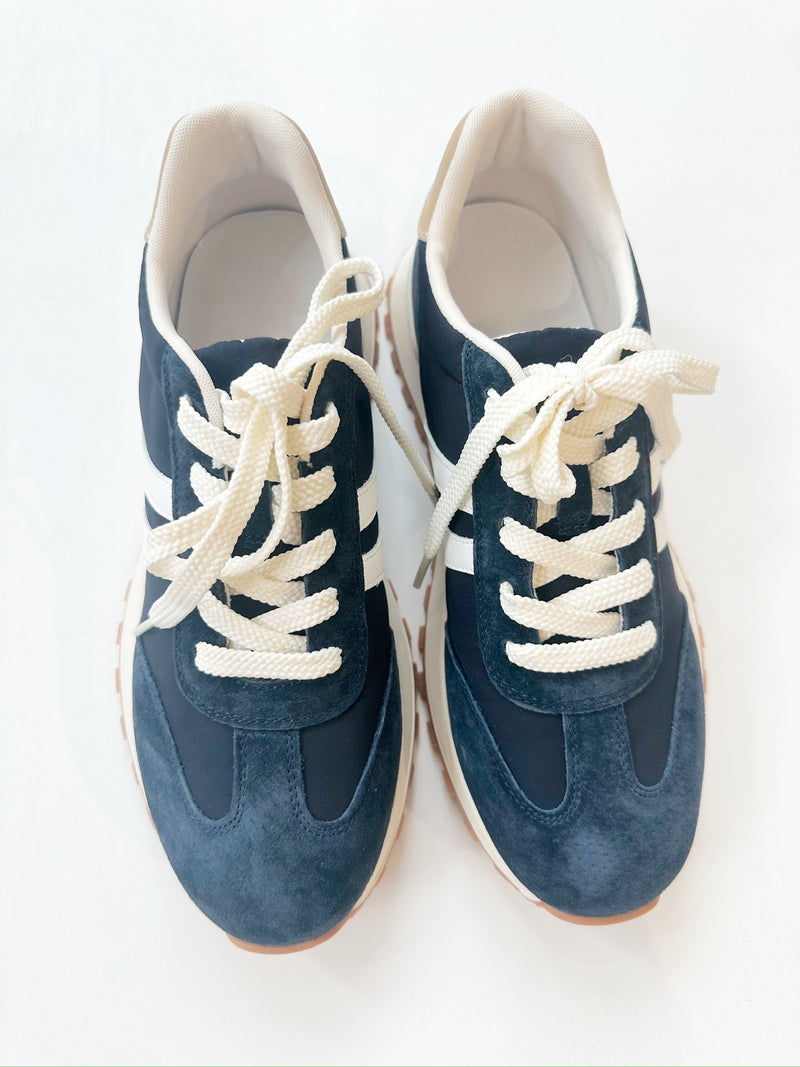 Emma Navy Sneakers