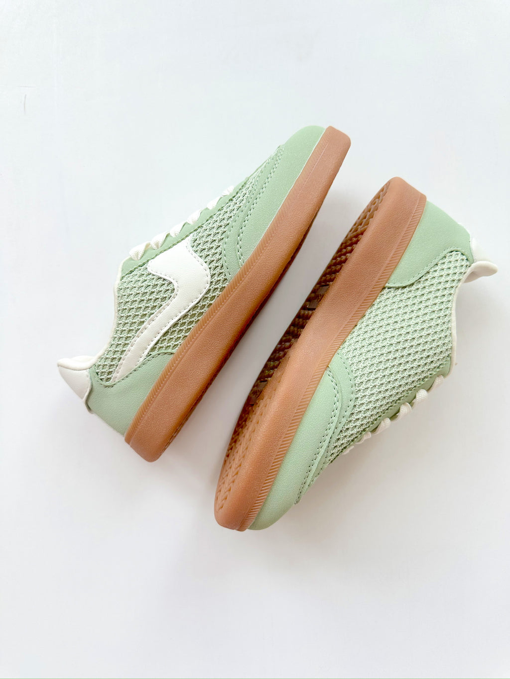 Emma Mint Sneakers
