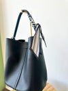 Amanda Bucket Bag-Black