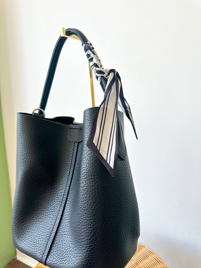 Amanda Bucket Bag-Black