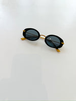 Carrie Oval Sunglasses-Black