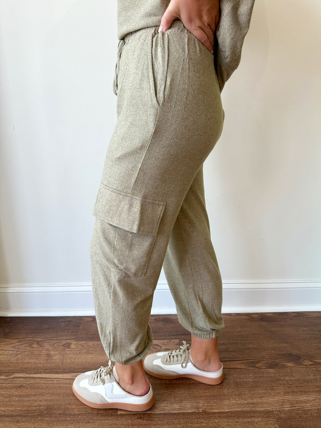 Caroline Olive Pants