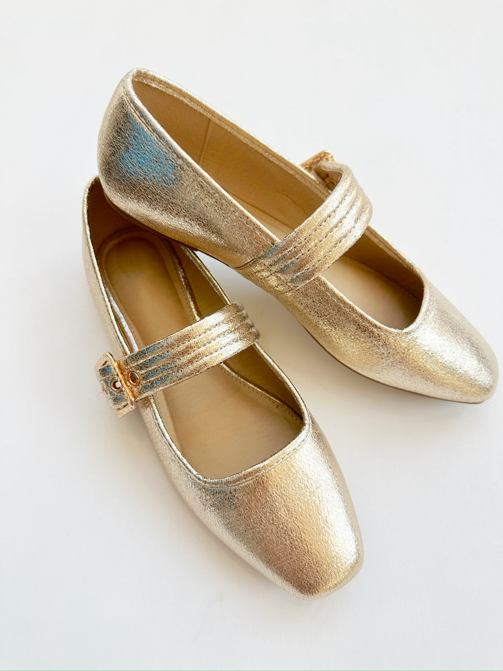 Tanna Gold Flats