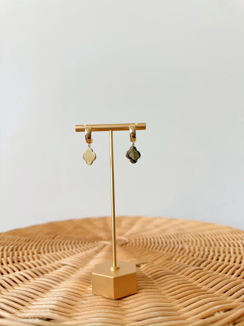 Ava Clover Earrings