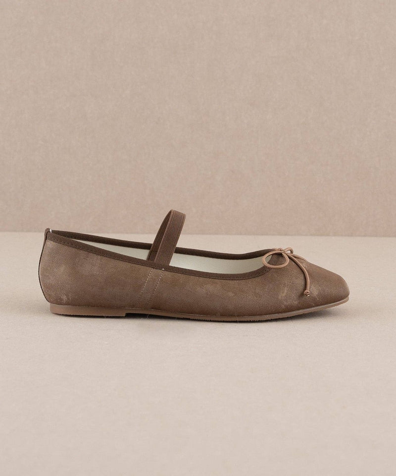 London Brown Flat