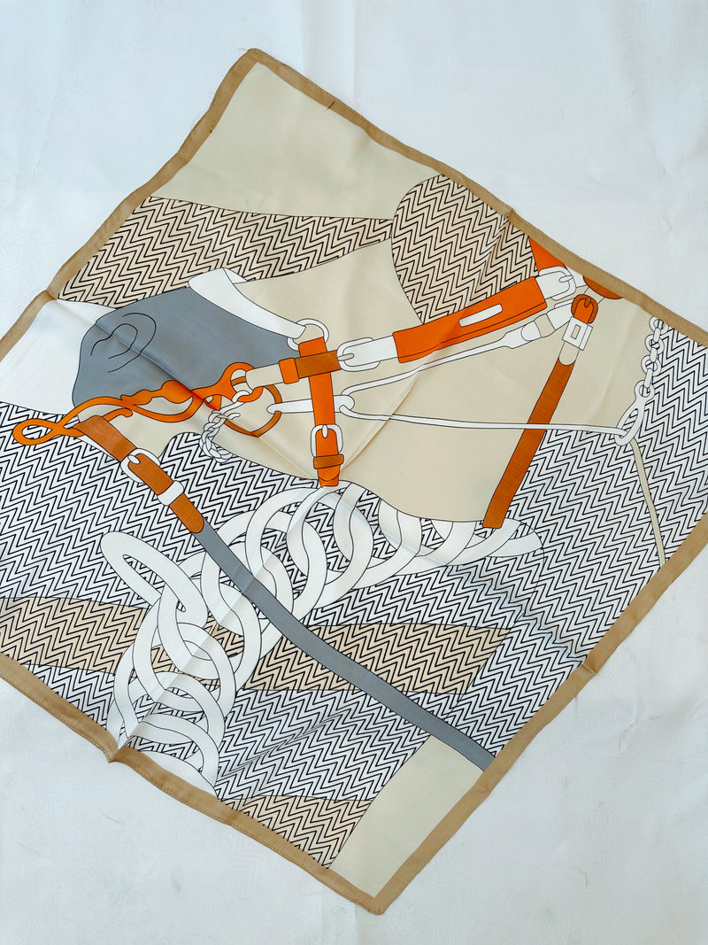 Horse & Chain Bandana Beige